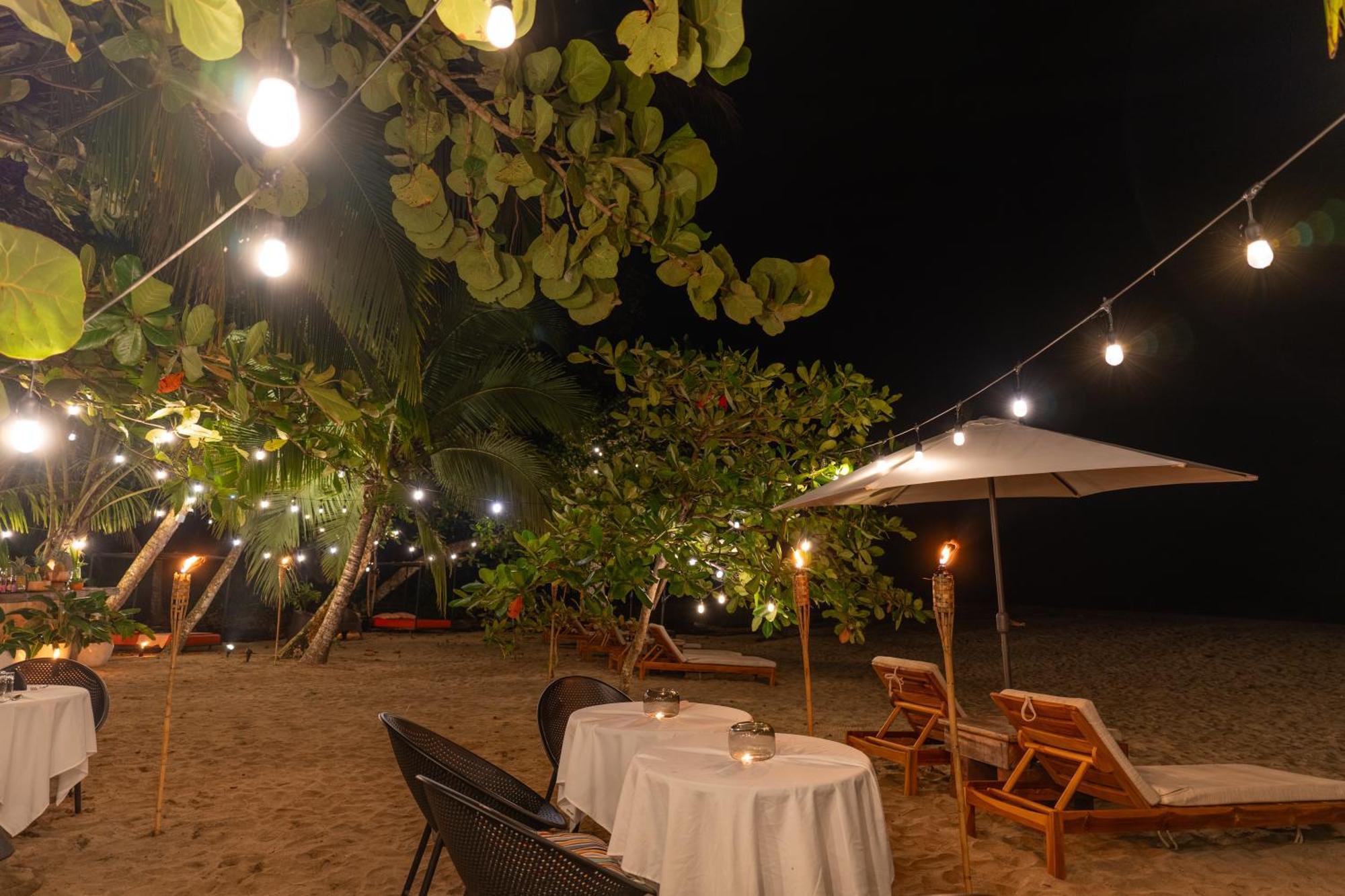 Awa Beach Hotel Puerto Viejo de Talamanca Exterior photo
